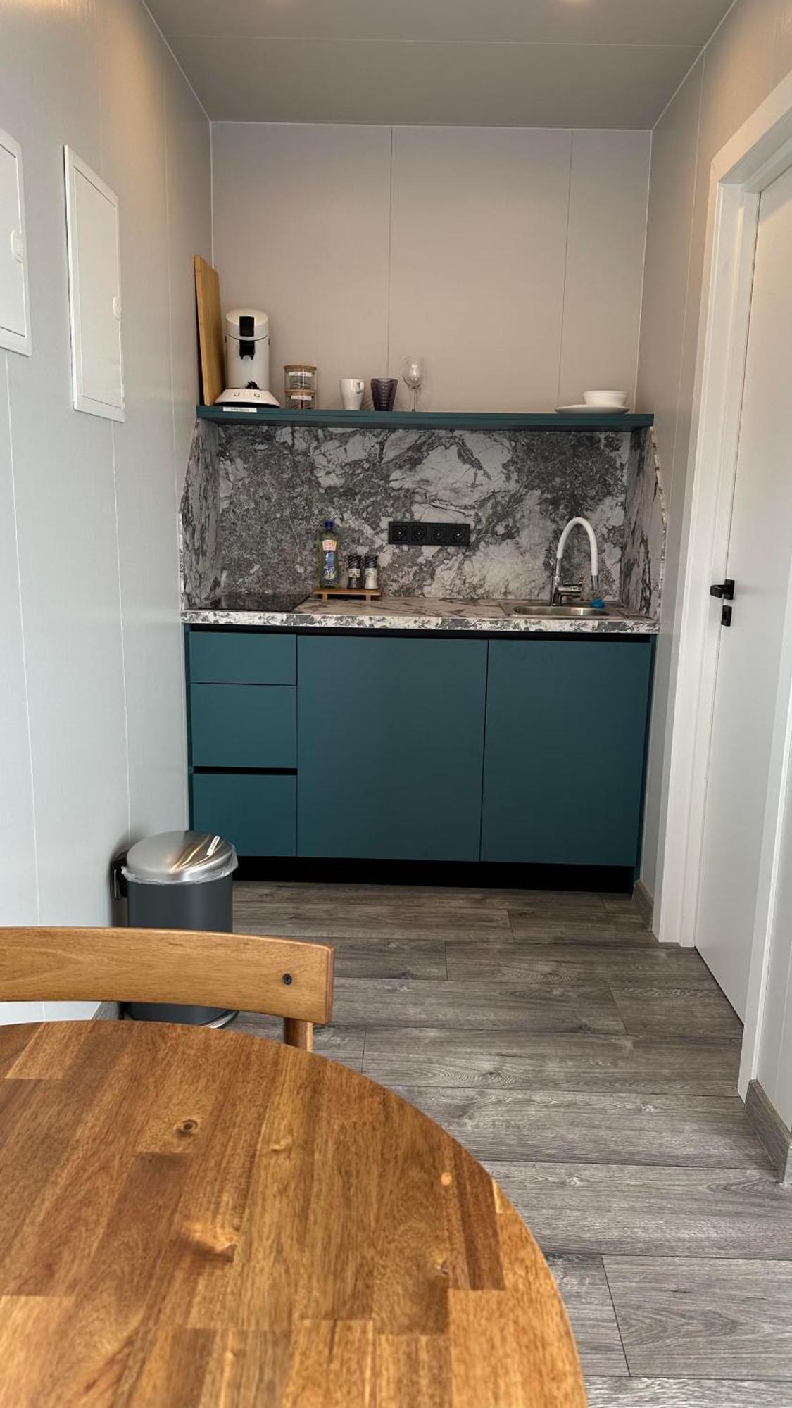 Hh Gisting/Guesthouse Hólmur エクステリア 写真